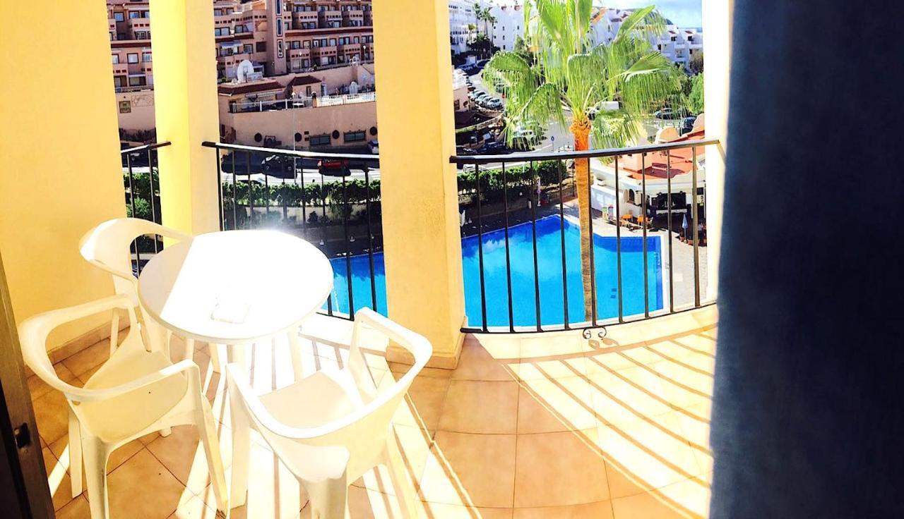 דירות לוס כריסטיאנוס Studio Castle Harbour Vistas Piscina מראה חיצוני תמונה
