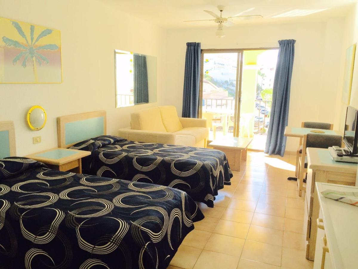 דירות לוס כריסטיאנוס Studio Castle Harbour Vistas Piscina מראה חיצוני תמונה