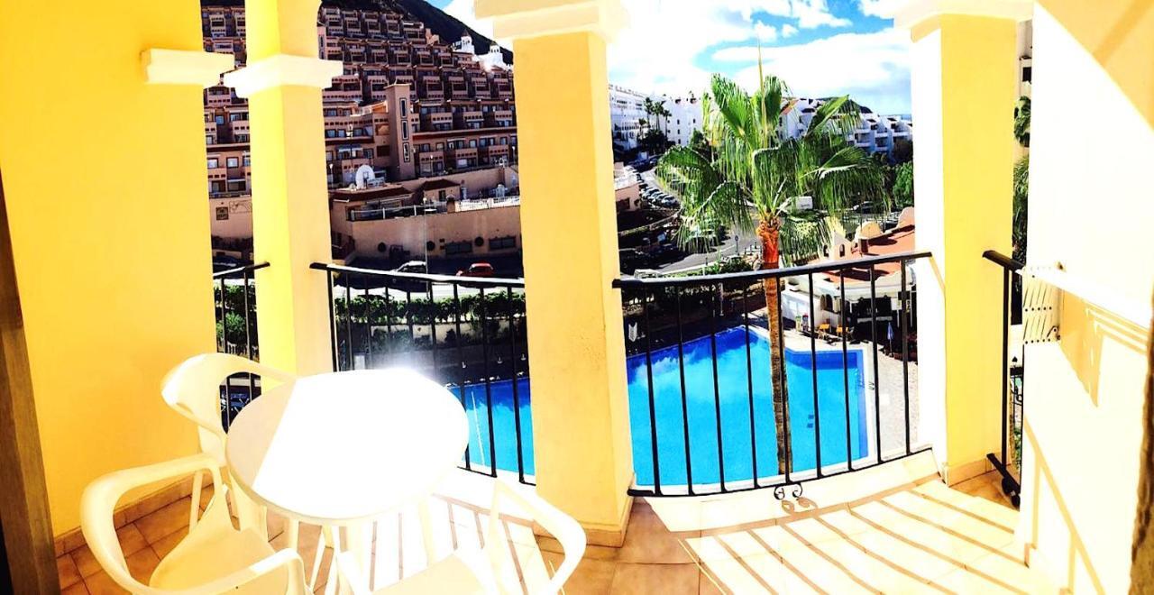 דירות לוס כריסטיאנוס Studio Castle Harbour Vistas Piscina מראה חיצוני תמונה